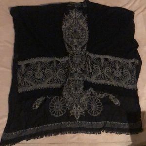 O/S American Eagle kimono, black pattern